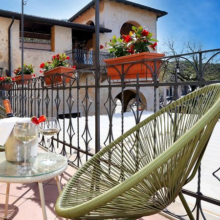 Albergo All'Ancora Garda  Exterior foto
